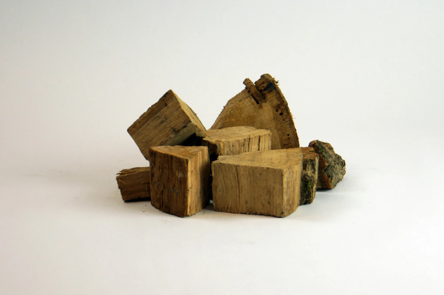 Yakiniku Räucherchunks Eiche 500 G 2 Yakiniku Räucherchunks Eiche 500 G – Bild 2