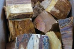 Yakiniku Räucherchunks Apikose 500 G 5 Yakiniku Räucherchunks Apikose 500 G -Grill und Flamme 100324 8720364490973 BBQ Flavour Apricot chunks In verpakking