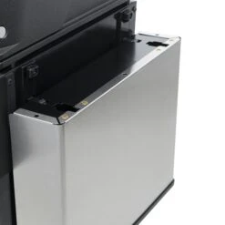 Broil King Baron 490 Inkl. Abdeckhaube & Gussplatte 38 Broil King Baron 490 Inkl. Abdeckhaube & Gussplatte -Grill und Flamme 875282 BARON490 FOLDING SHELF 03