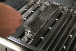 Broil King Pellet-Smokerbox -Grill und Flamme BK 60181 lifestyle 02