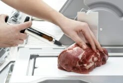 NAPOLEON Marinaden Injektor Edelstahl (inkl. 2 Nadeln) (55028) -Grill und Flamme NAPOLEON Edelstahl Marinaden Injektor incl 2 Nadeln 2