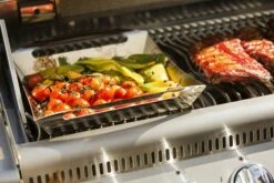 NAPOLEON Gemüsekorb Edelstahl (70023) -Grill und Flamme NAPOLEON PRO Edelstahl Gemuesekorb 2