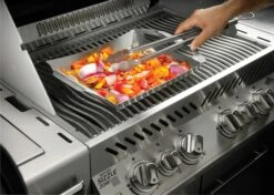 NAPOLEON Gemüsekorb Edelstahl (70023) -Grill und Flamme NAPOLEON PRO Edelstahl Gemuesekorb 3