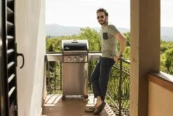 NAPOLEON Triumph 325 Schwarz -Grill und Flamme NAPOLEON Triumph 325 Schwarz 4