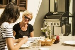 NAPOLEON Triumph 410 Schwarz 22 NAPOLEON Triumph 410 Schwarz -Grill und Flamme NAPOLEON Triumph 410 Schwarz 10