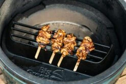 Big Green Egg Satay Grill 13 Big Green Egg Satay Grill -Grill und Flamme Webversion Chicken sate BigGreenEgg 2019M04 9