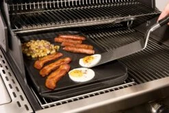 Broil King Gusseiserne Plancha -Grill und Flamme broi 11342 Lifesyle 04
