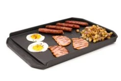 Broil King Gusseiserne Plancha -Grill und Flamme broi 11342 propped 02
