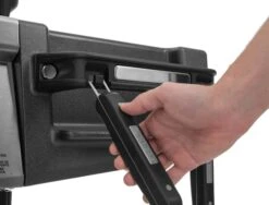 Broil King Regal 690 Inkl. Abdeckhaube, Gussplatte & Wokeinsatz -Grill und Flamme broilking REGAL XL SCHWARZ FEATURE 07