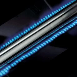 Broil King Royal 340 Inkl. Abdeckhaube 25 Broil King Royal 340 Inkl. Abdeckhaube -Grill und Flamme broilking ROYAL 340 824262 FEATURE 03