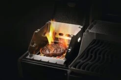 Napoleon - Windschild Für SIZZLE ZONE Für RXT Serien (71302) -Grill und Flamme napo 71302 Windscreen Small InUse SS