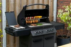 NAPOLEON Phantom Prestige 500, Mattschwarz - 2022 -Grill und Flamme napo P500RSIBPMK 3 DE PHM p500phm Lifestyle 3